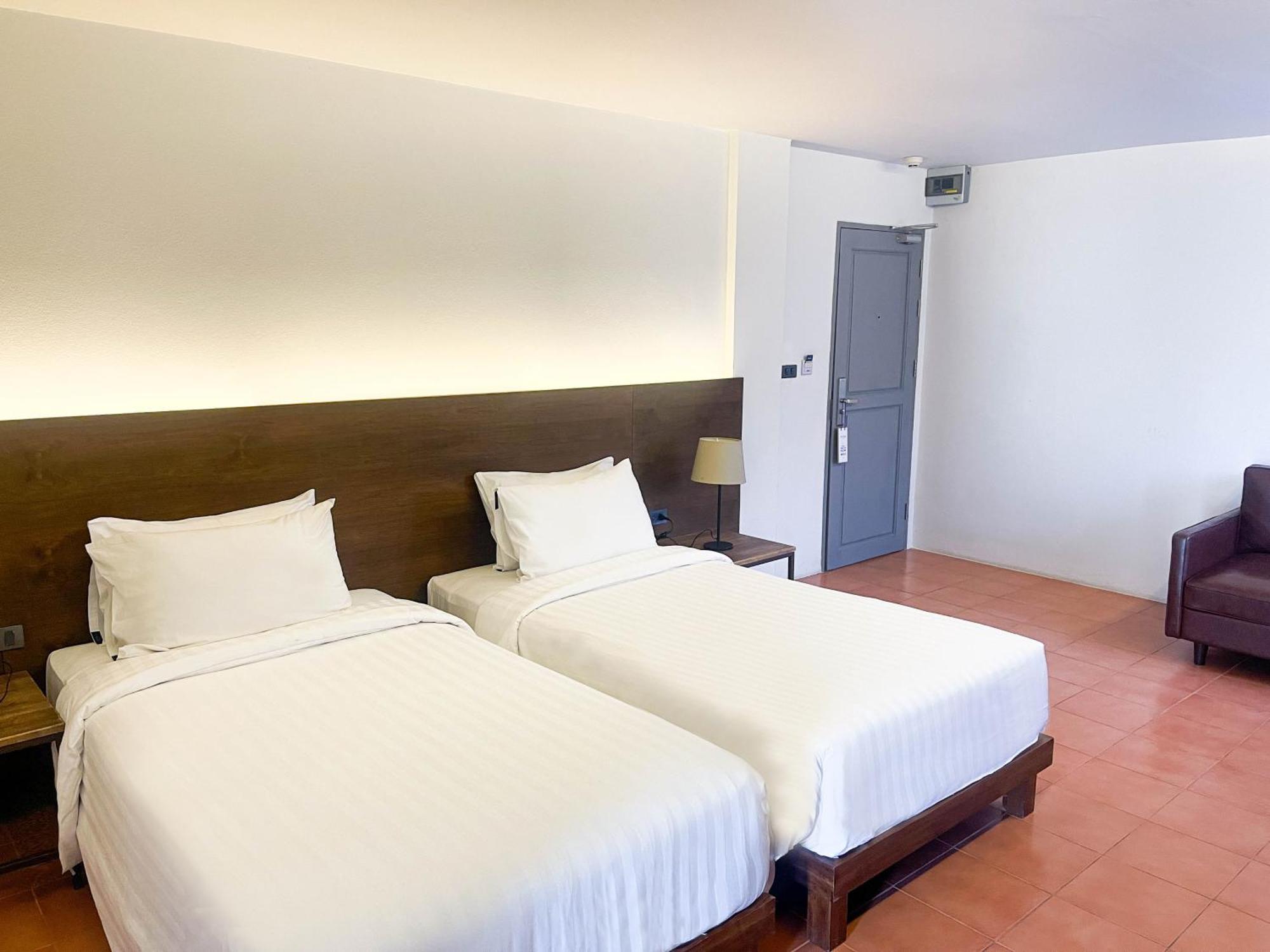 Viya Lodge Чиангмай Екстериор снимка