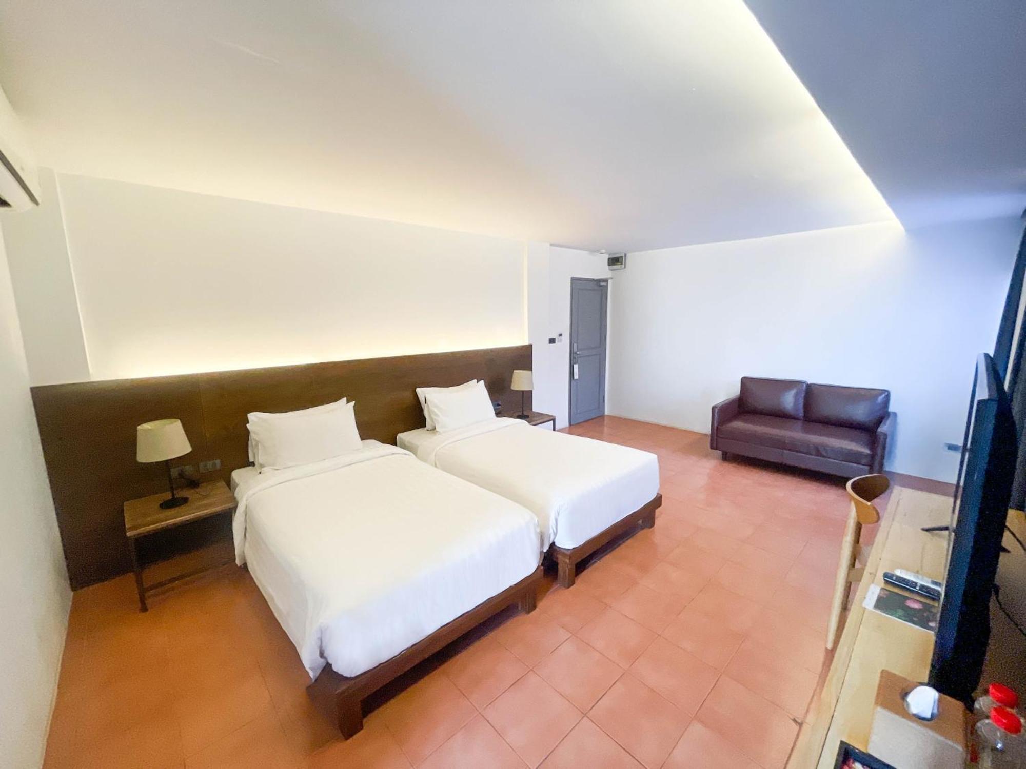 Viya Lodge Чиангмай Екстериор снимка