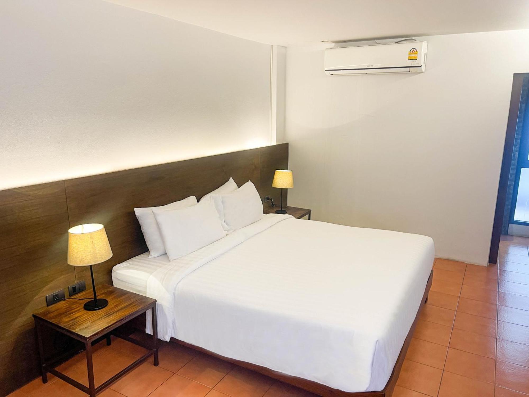 Viya Lodge Чиангмай Екстериор снимка