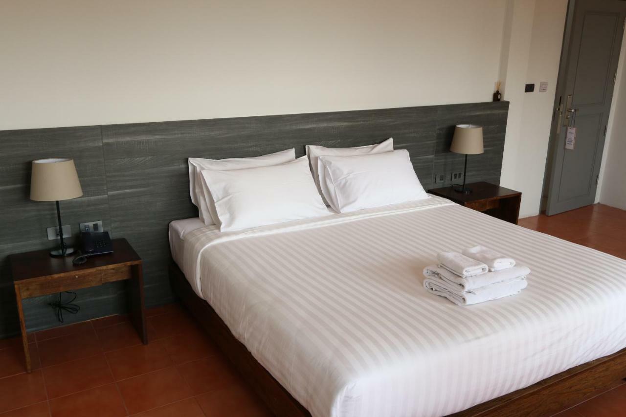 Viya Lodge Чиангмай Екстериор снимка